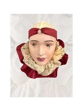 Vintage Mardi Gras Porcelain Hand painted Wall Hanging Mask Lace Hat & Collar